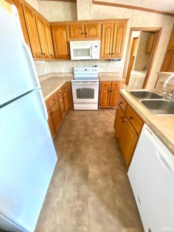 479 N Chestnut Street Switz City IN 47465