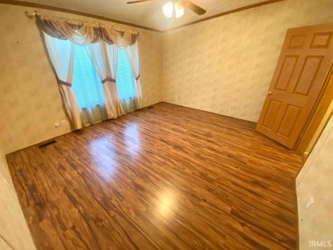 479 N Chestnut Street Switz City IN 47465