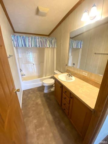 479 N Chestnut Street Switz City IN 47465
