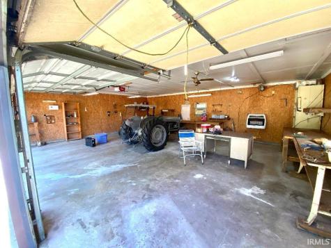 479 N Chestnut Street Switz City IN 47465
