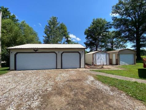 479 N Chestnut Street Switz City IN 47465