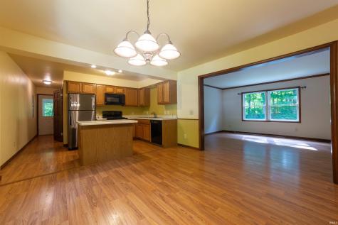 3843 S 700 W Road Owensville IN 47665