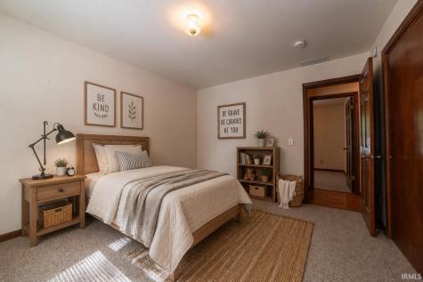3843 S 700 W Road Owensville IN 47665