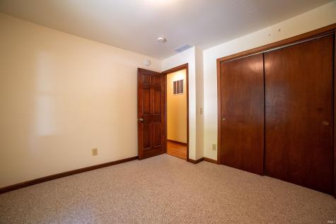 3843 S 700 W Road Owensville IN 47665