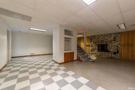 3843 S 700 W Road Owensville IN 47665