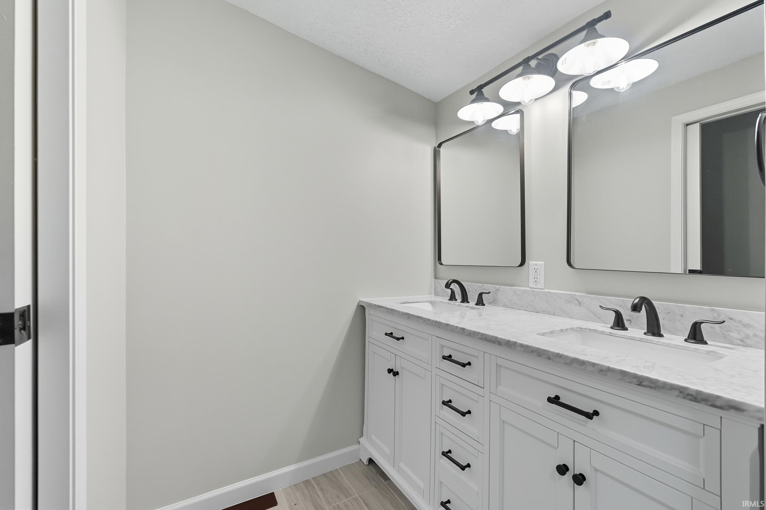 2881 W 150 S Warsaw IN 46580