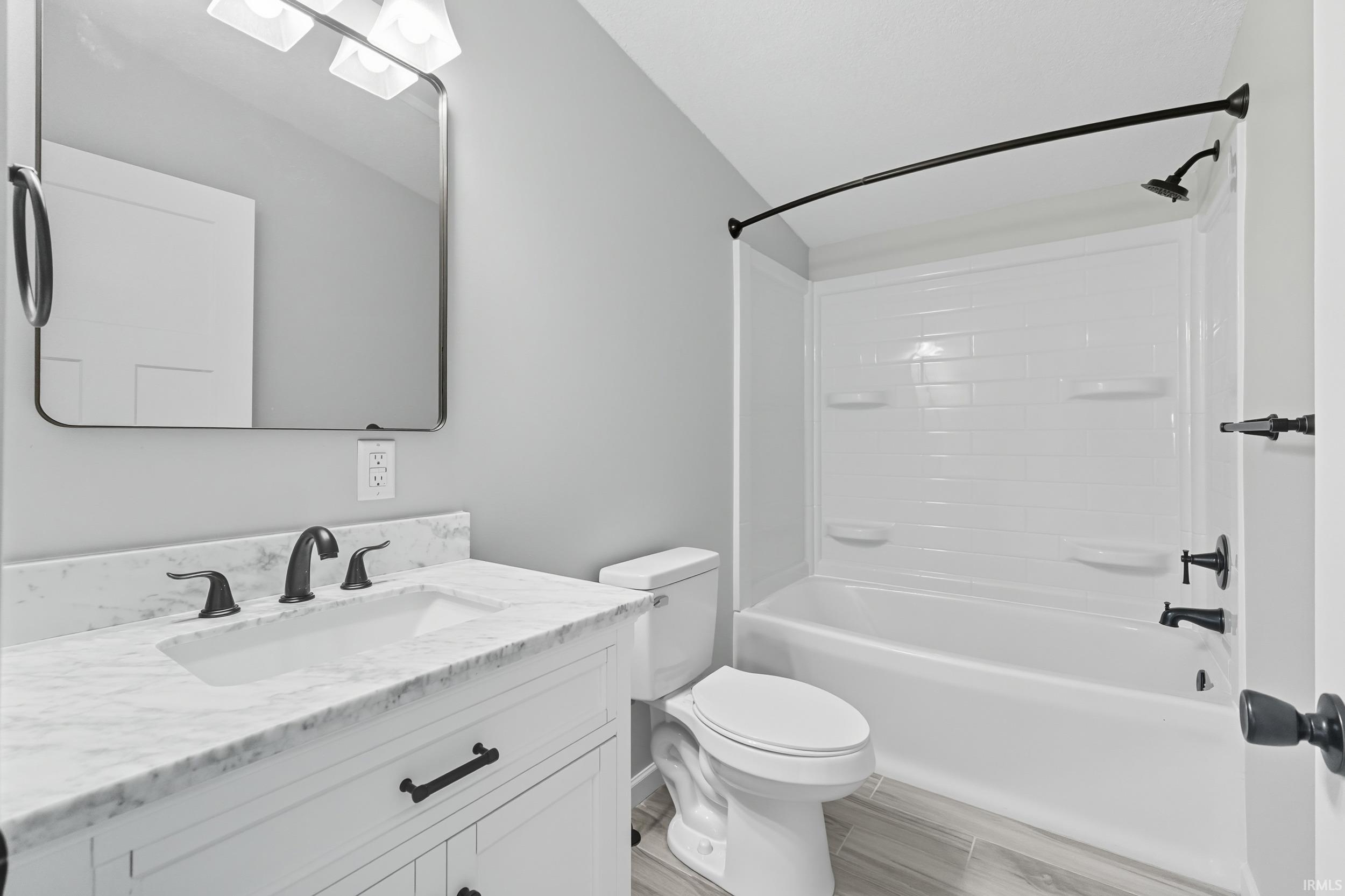 2881 W 150 S Warsaw IN 46580