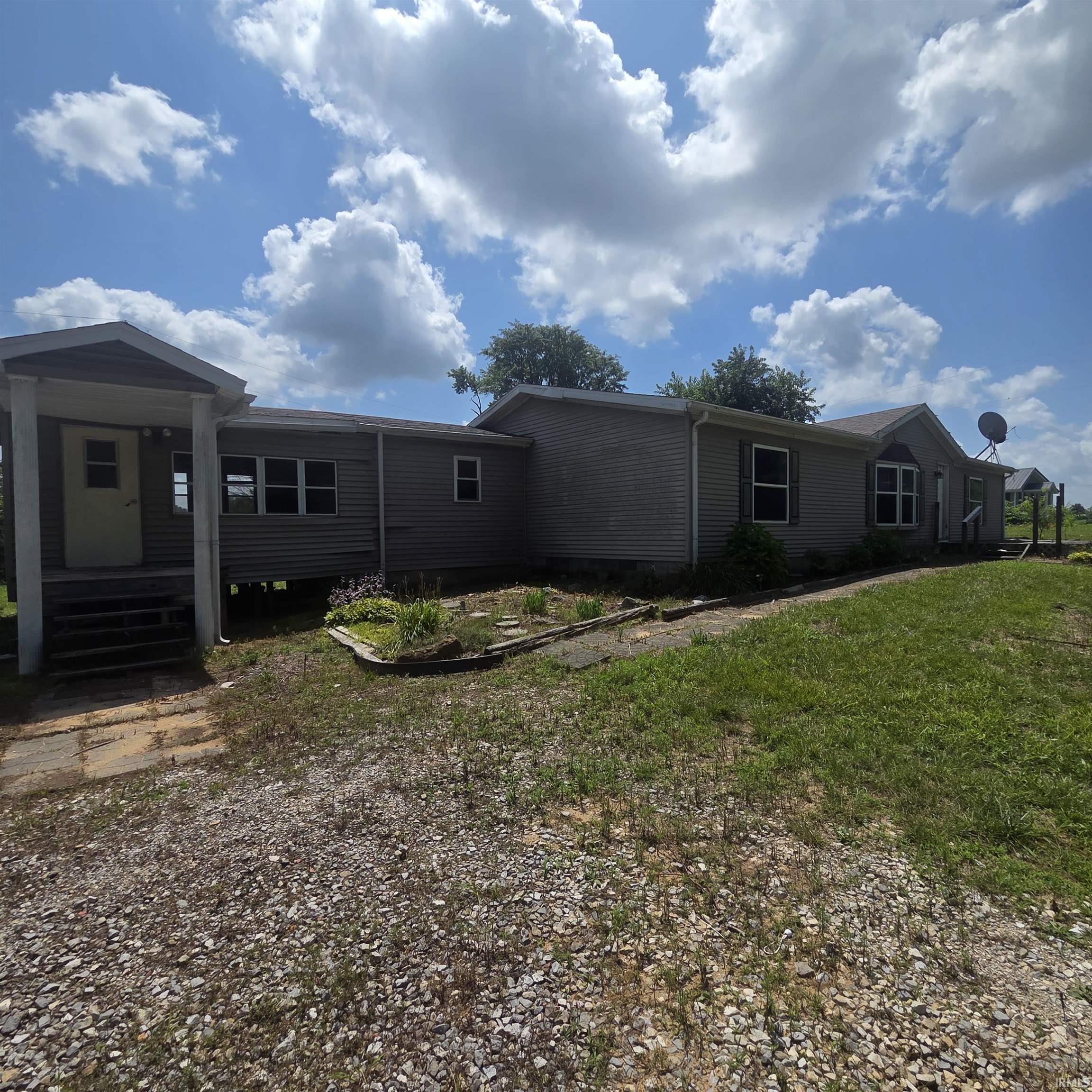 7472 S 1050 W Road Owensville IN 47665