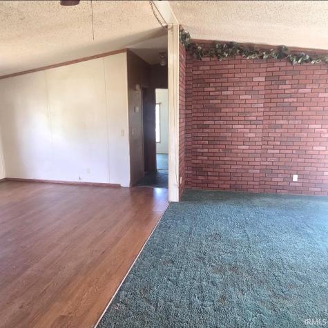7472 S 1050 W Road Owensville IN 47665