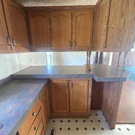 7472 S 1050 W Road Owensville IN 47665