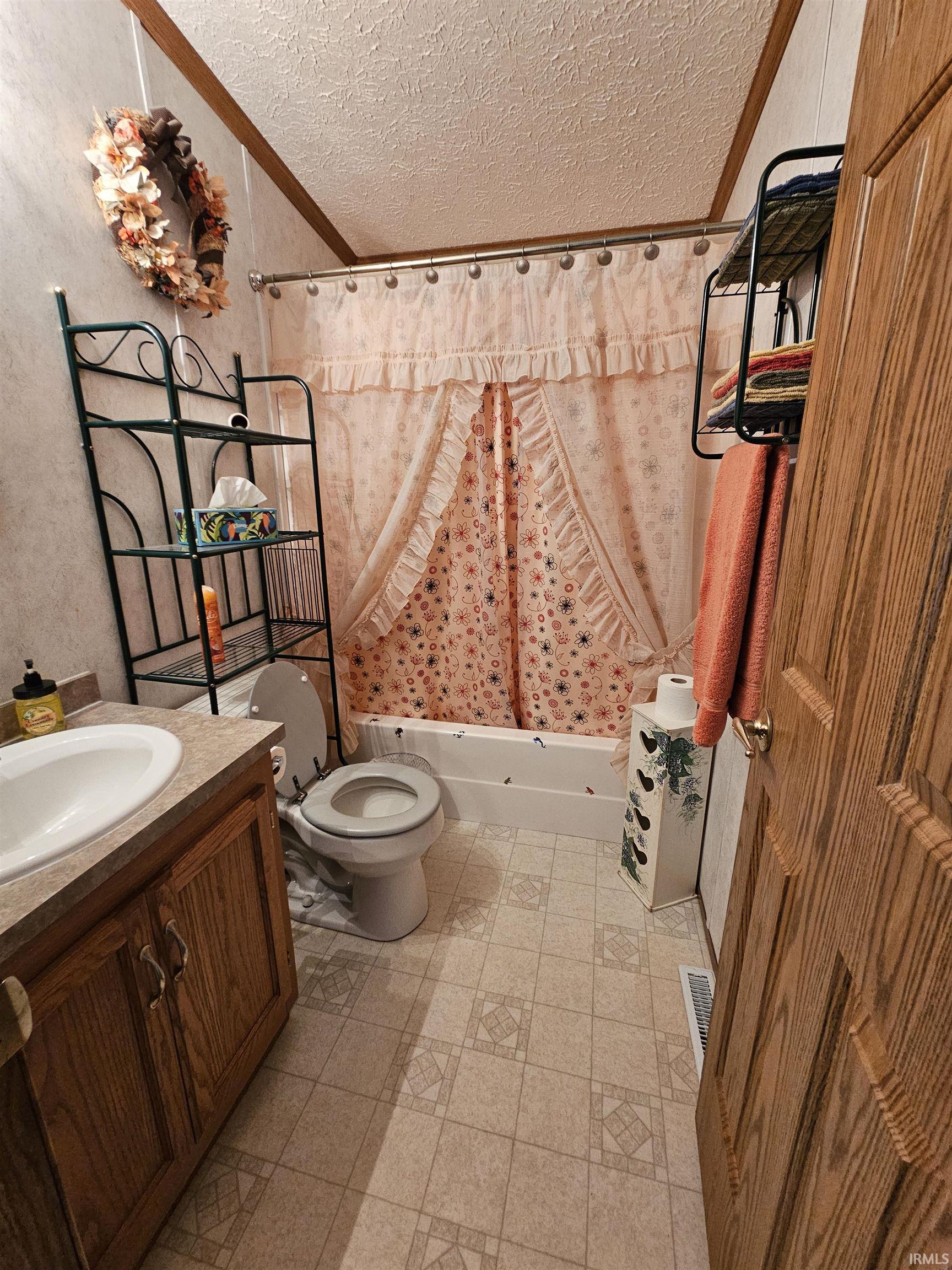 3488 Wabash Road Rochester IN 46975