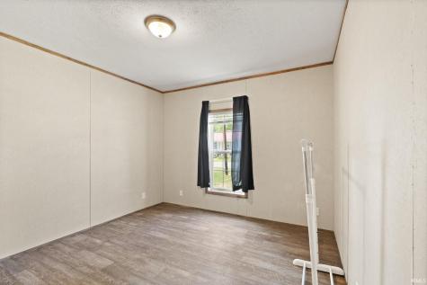 165 N 4th Street Scottsburg IN 47170