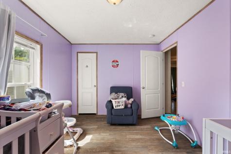 165 N 4th Street Scottsburg IN 47170
