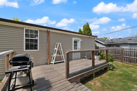 165 N 4th Street Scottsburg IN 47170