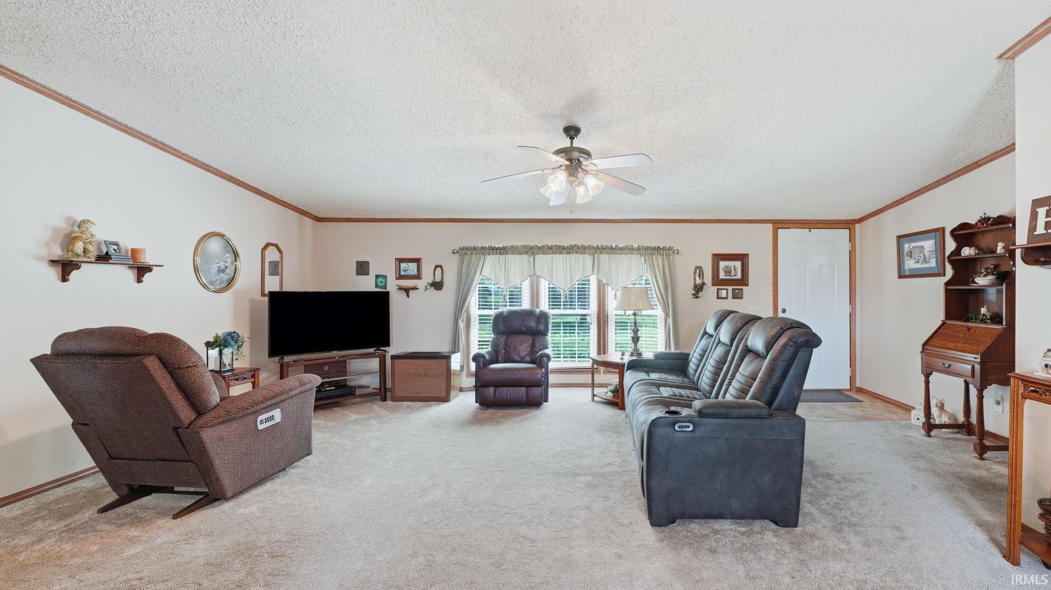 2728 E Evergreen Drive Warsaw IN 46582