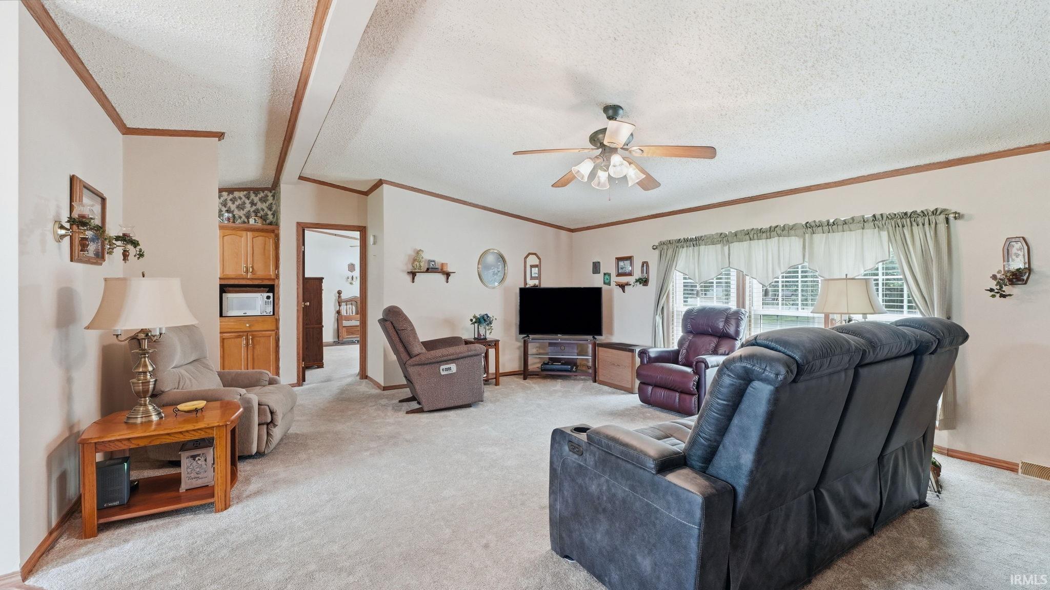 2728 E Evergreen Drive Warsaw IN 46582