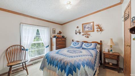 2728 E Evergreen Drive Warsaw IN 46582