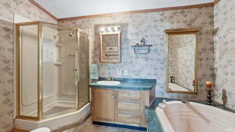2728 E Evergreen Drive Warsaw IN 46582