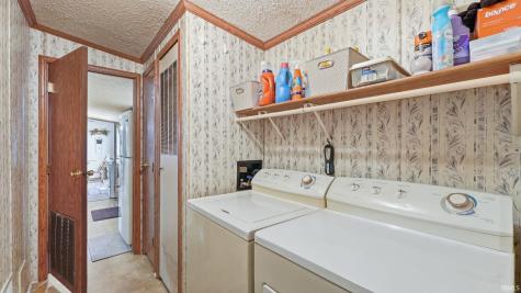 2728 E Evergreen Drive Warsaw IN 46582