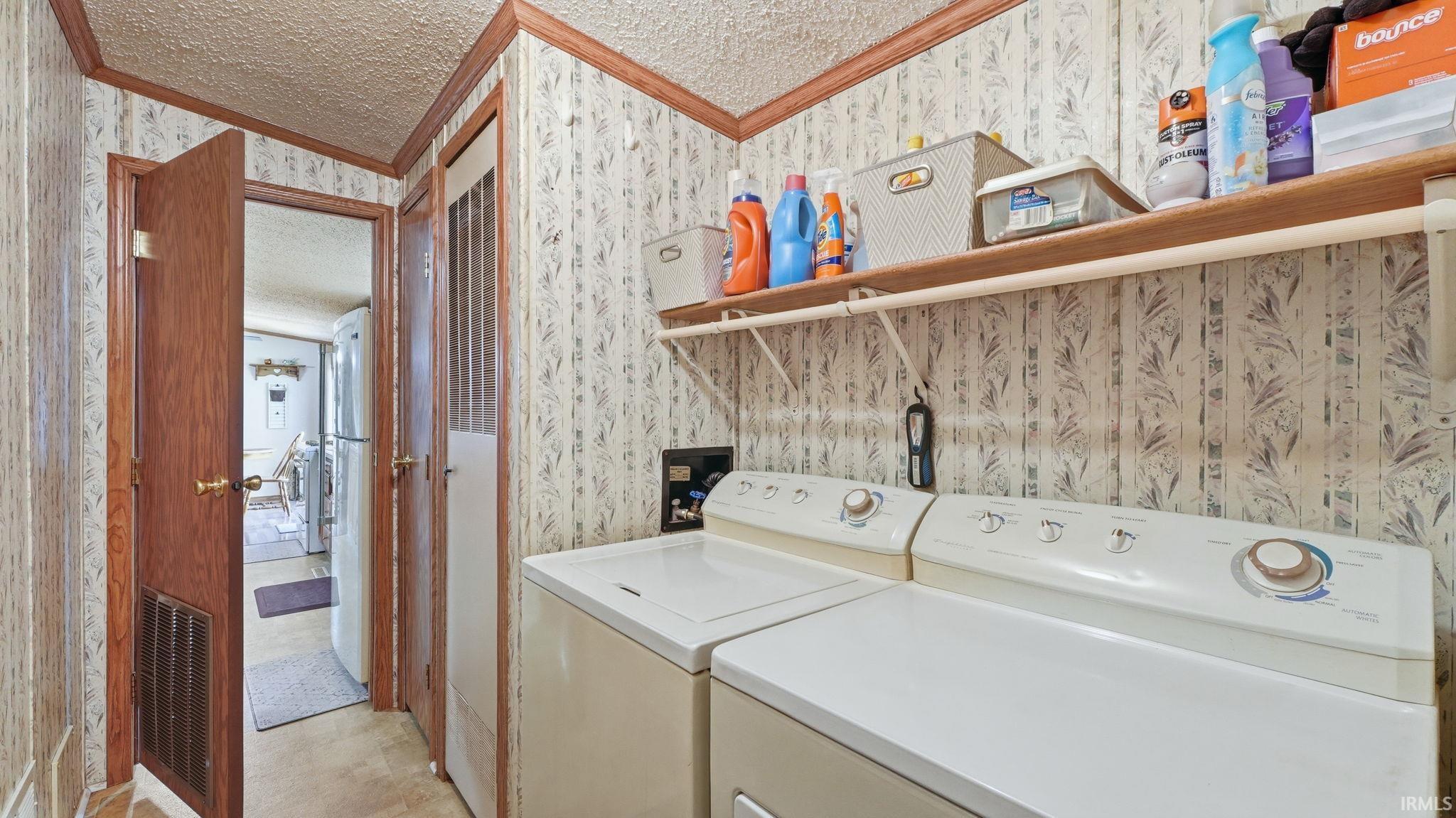 2728 E Evergreen Drive Warsaw IN 46582