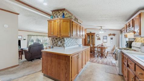 2728 E Evergreen Drive Warsaw IN 46582