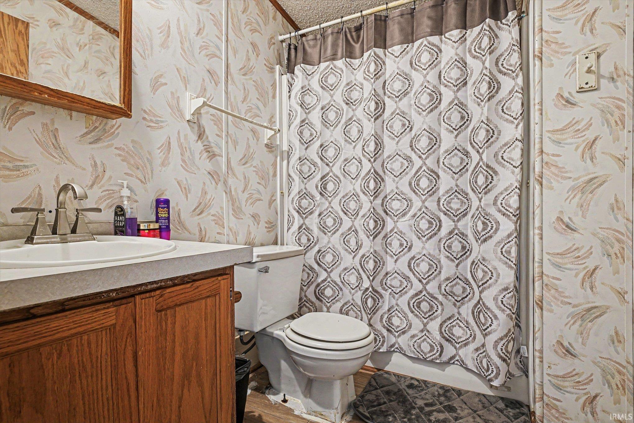 557 Jay Dee Street Elkhart IN 46514