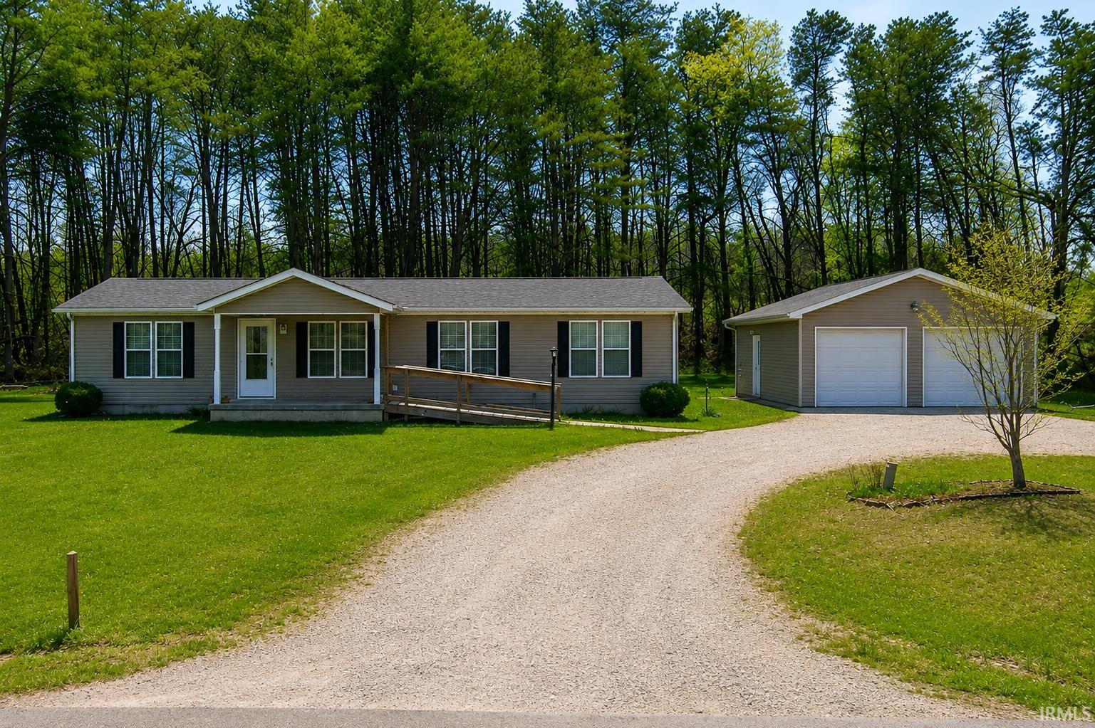 6122 State Road 60 W Road Mitchell IN 47446