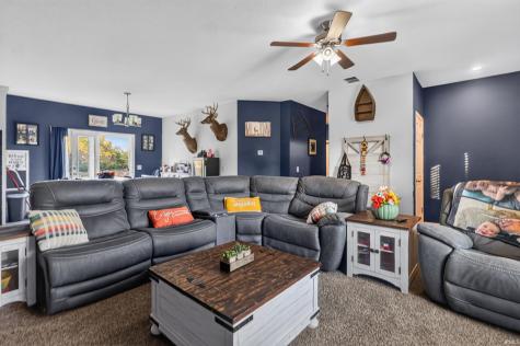 1986 E Hunter Hill Road Attica IN 47918