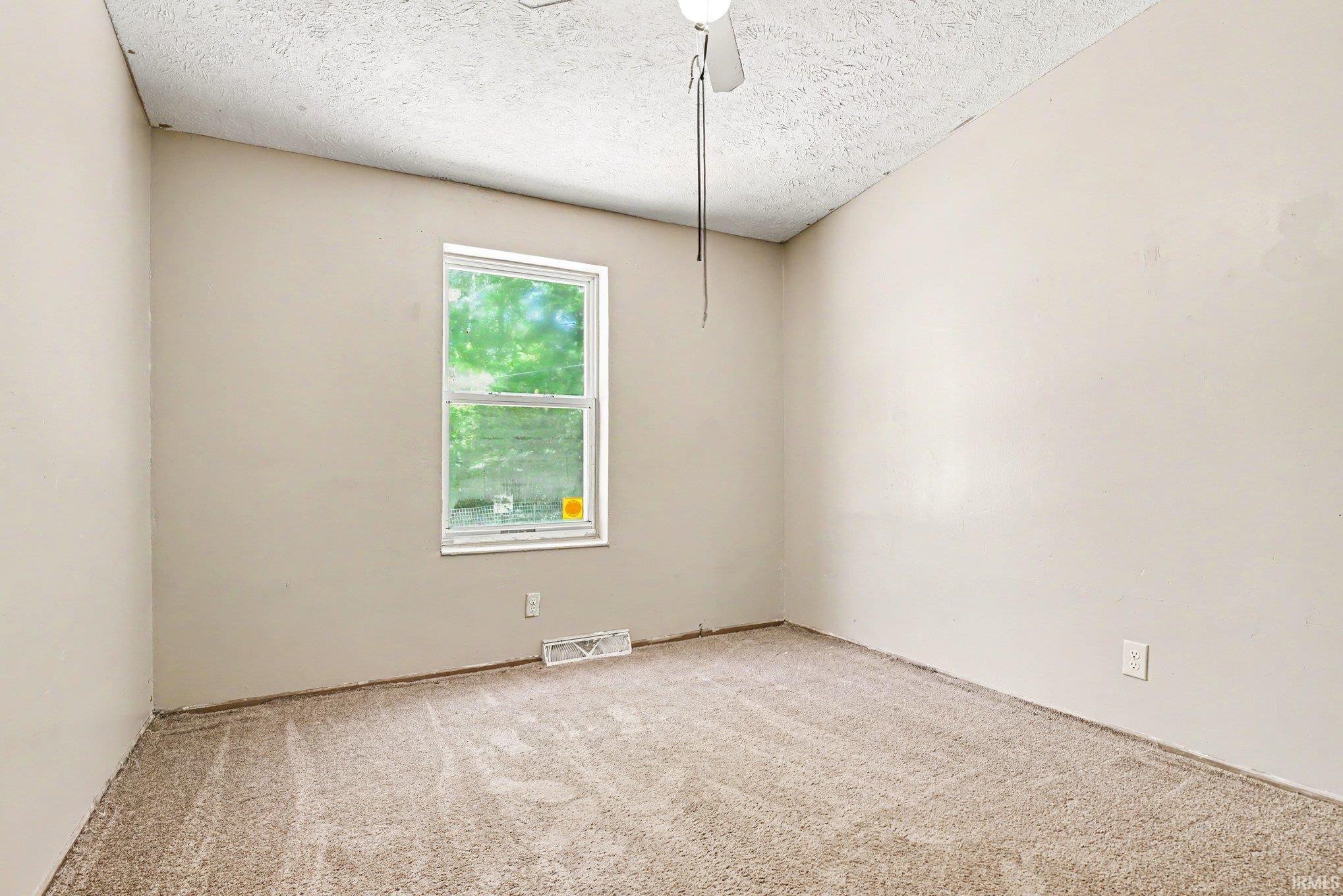 55921 Apple Road Osceola IN 46561