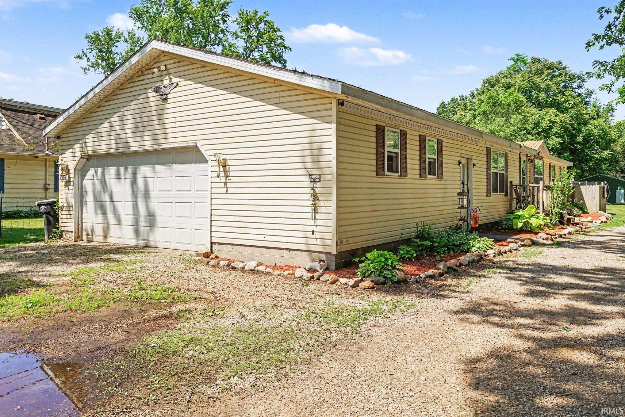 55921 Apple Road Osceola IN 46561