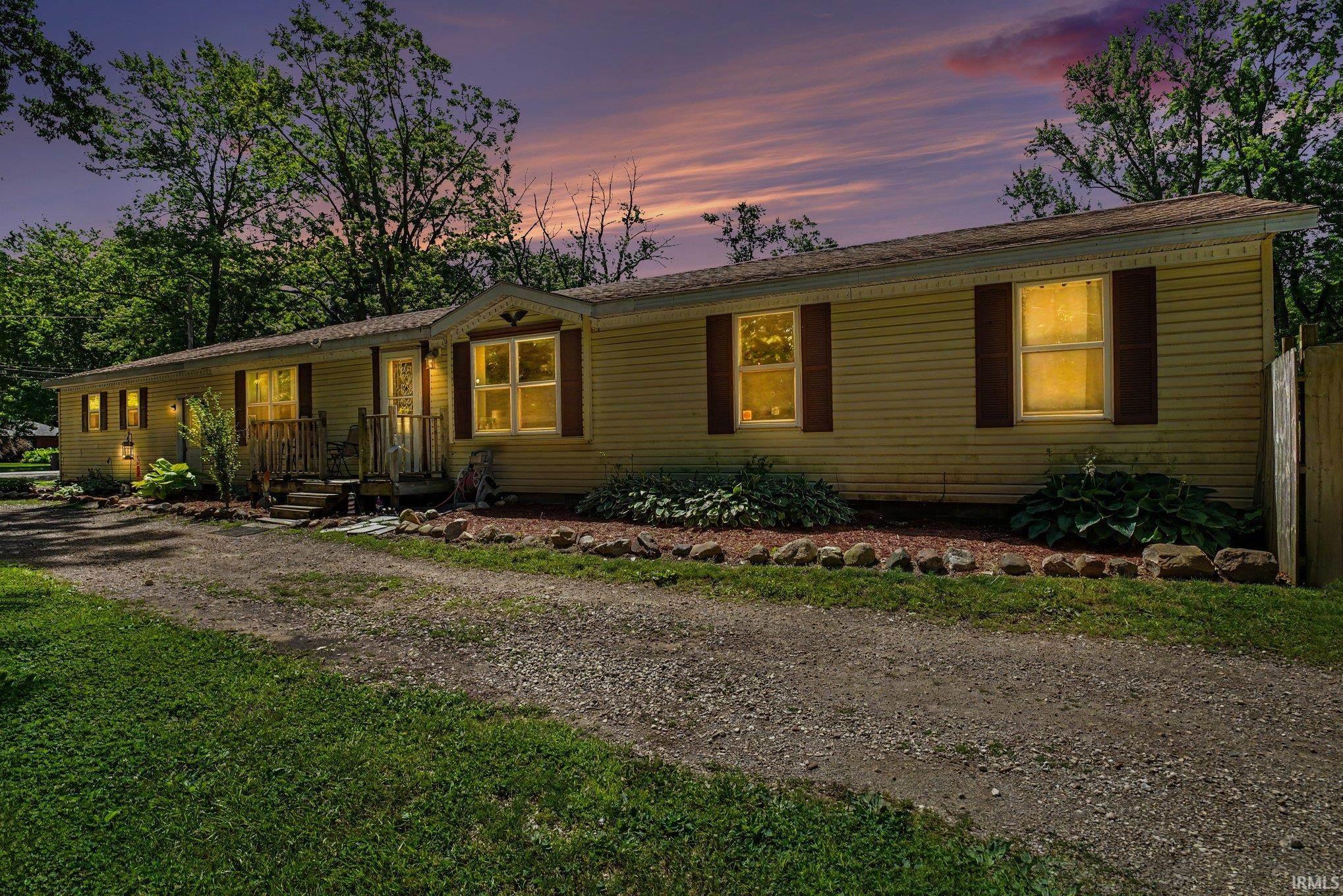 55921 Apple Road Osceola IN 46561