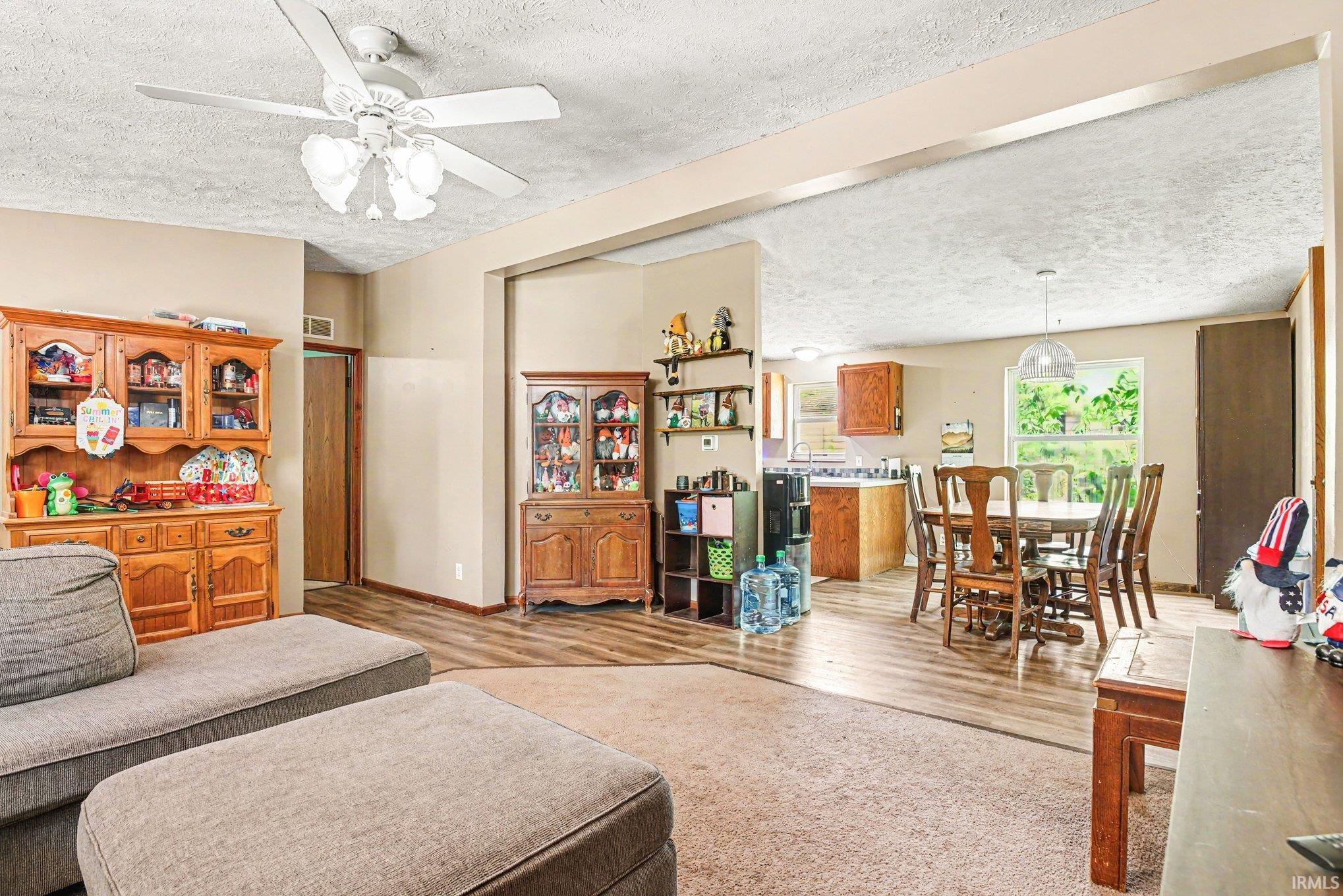 55921 Apple Road Osceola IN 46561