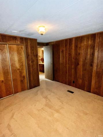 1870 E 100 N Road Washington IN 47501