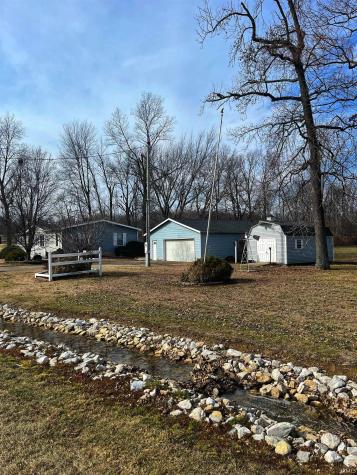 1870 E 100 N Road Washington IN 47501