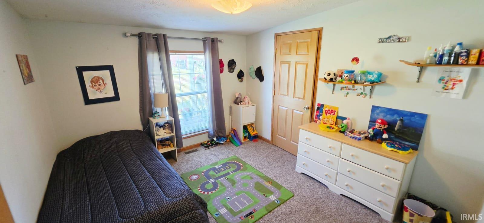 27305 Nelson Avenue Elkhart IN 46517