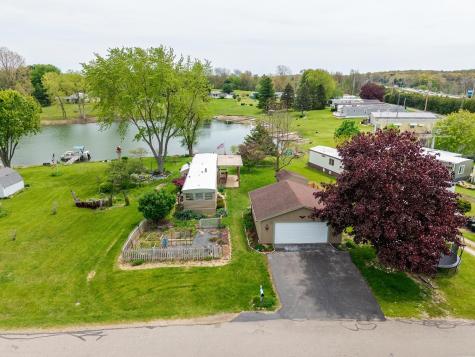 500 Lane 101 Long Beach Lake Fremont IN 46737