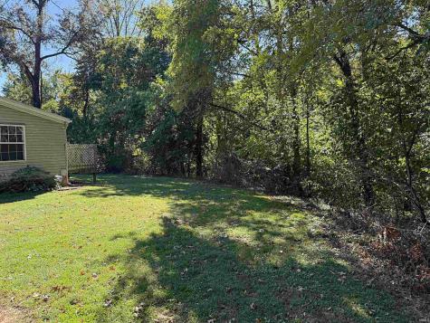 312 N East Street Odon IN 47562