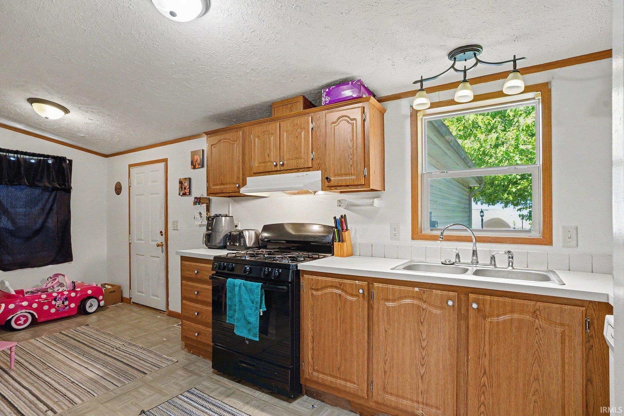 51760 Downey Street Elkhart IN 46514