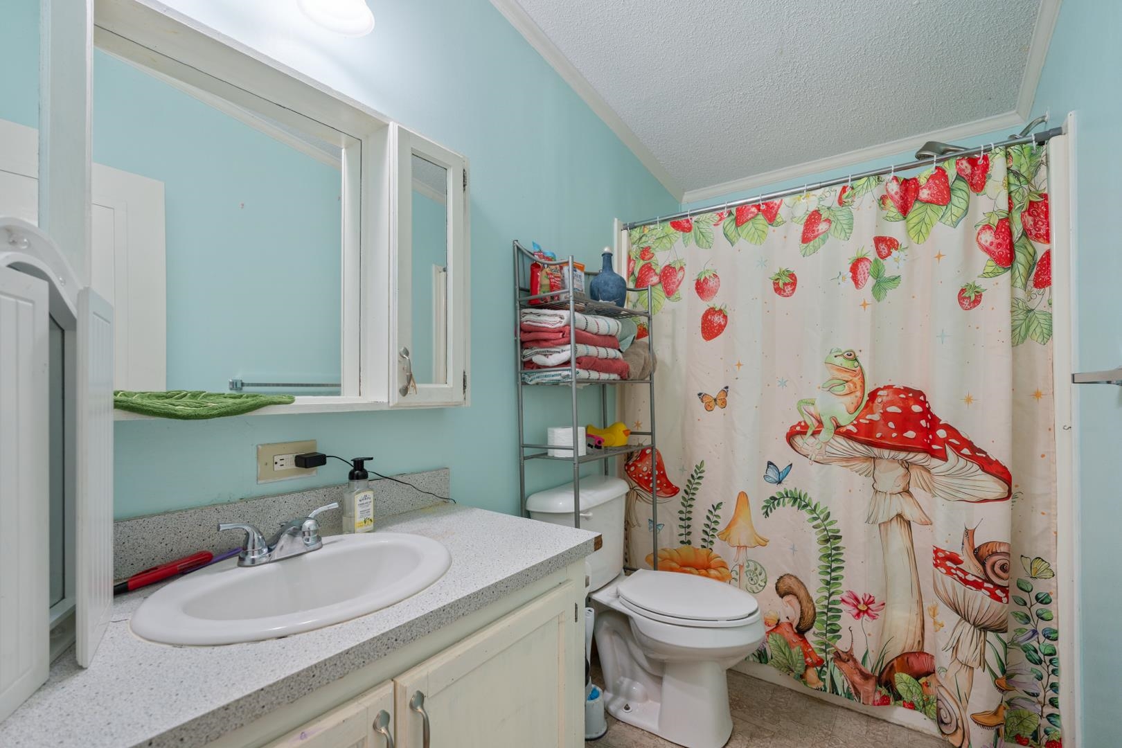 1820 Indian Trail Warsaw IN 46580