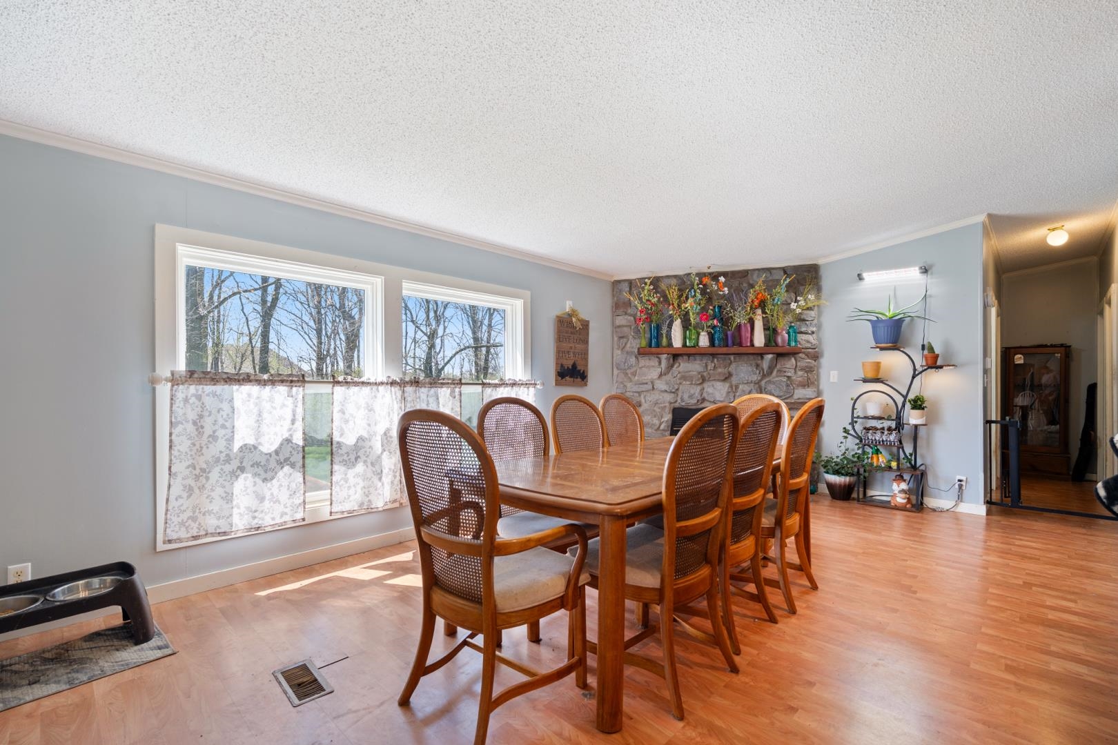 1820 Indian Trail Warsaw IN 46580