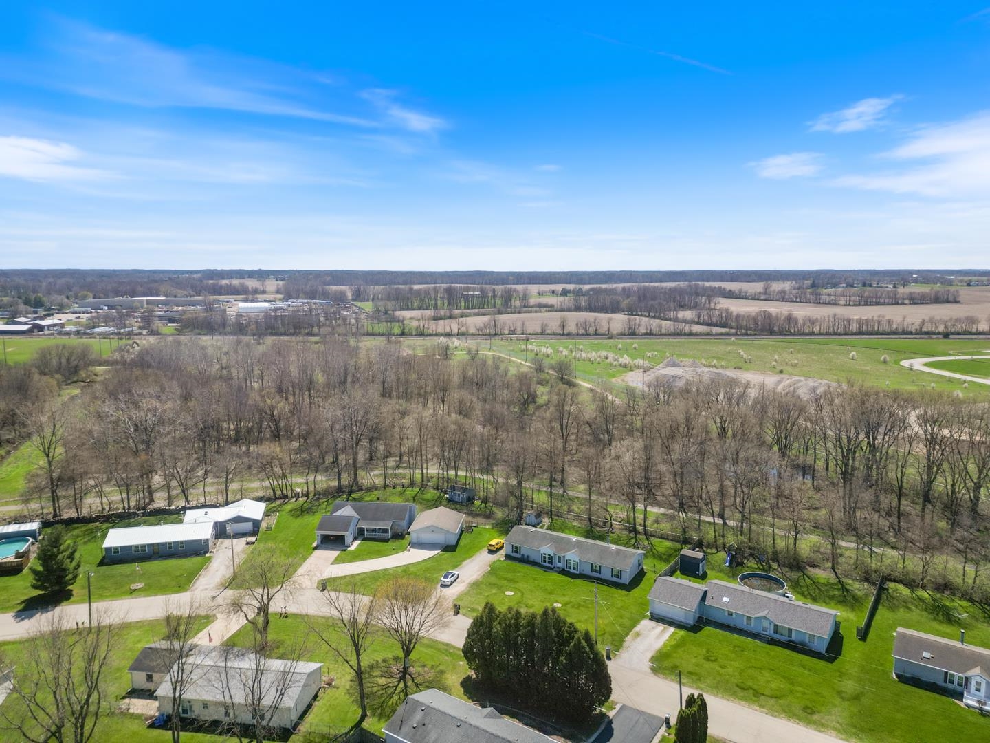 1820 Indian Trail Warsaw IN 46580