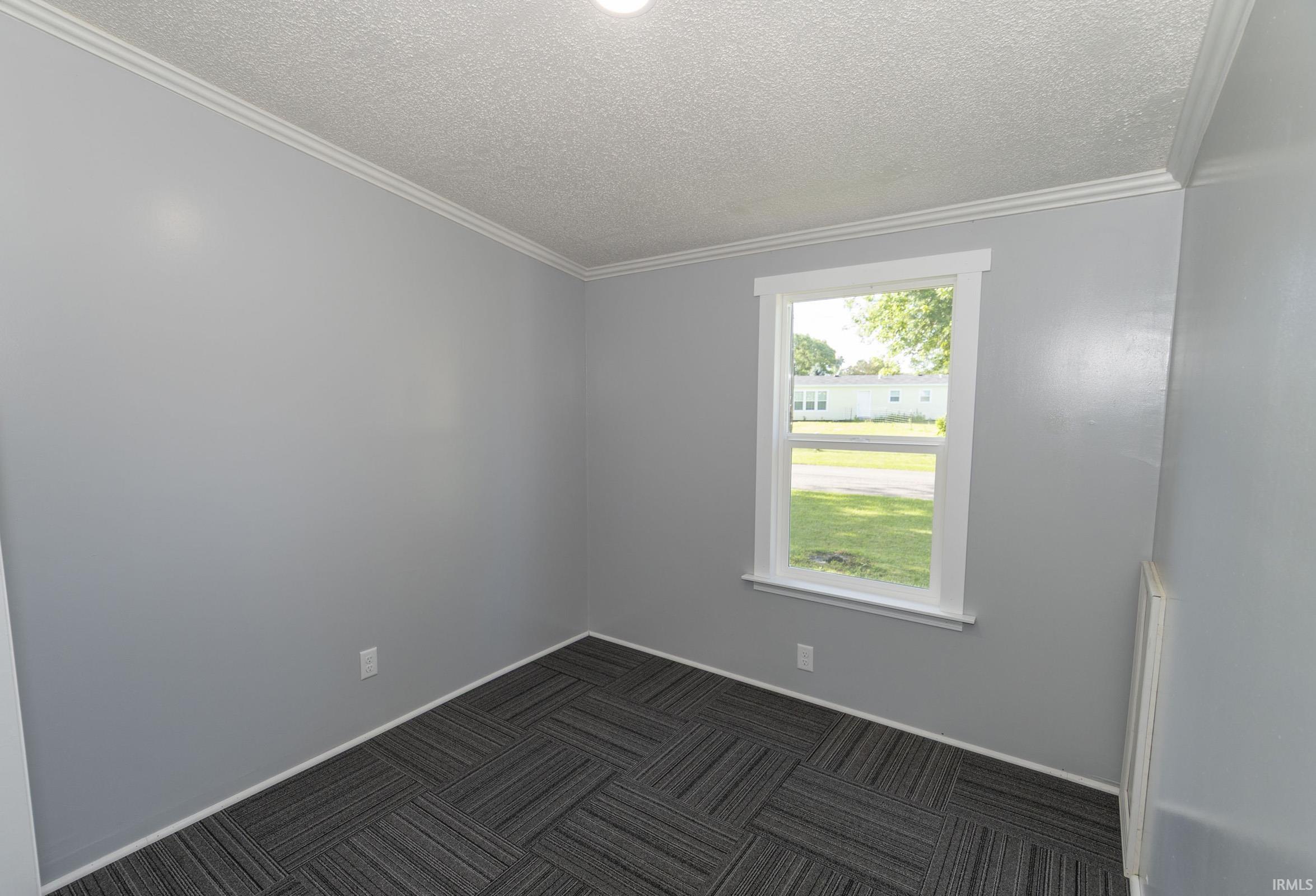 30343 Wolf Avenue Elkhart IN 46516