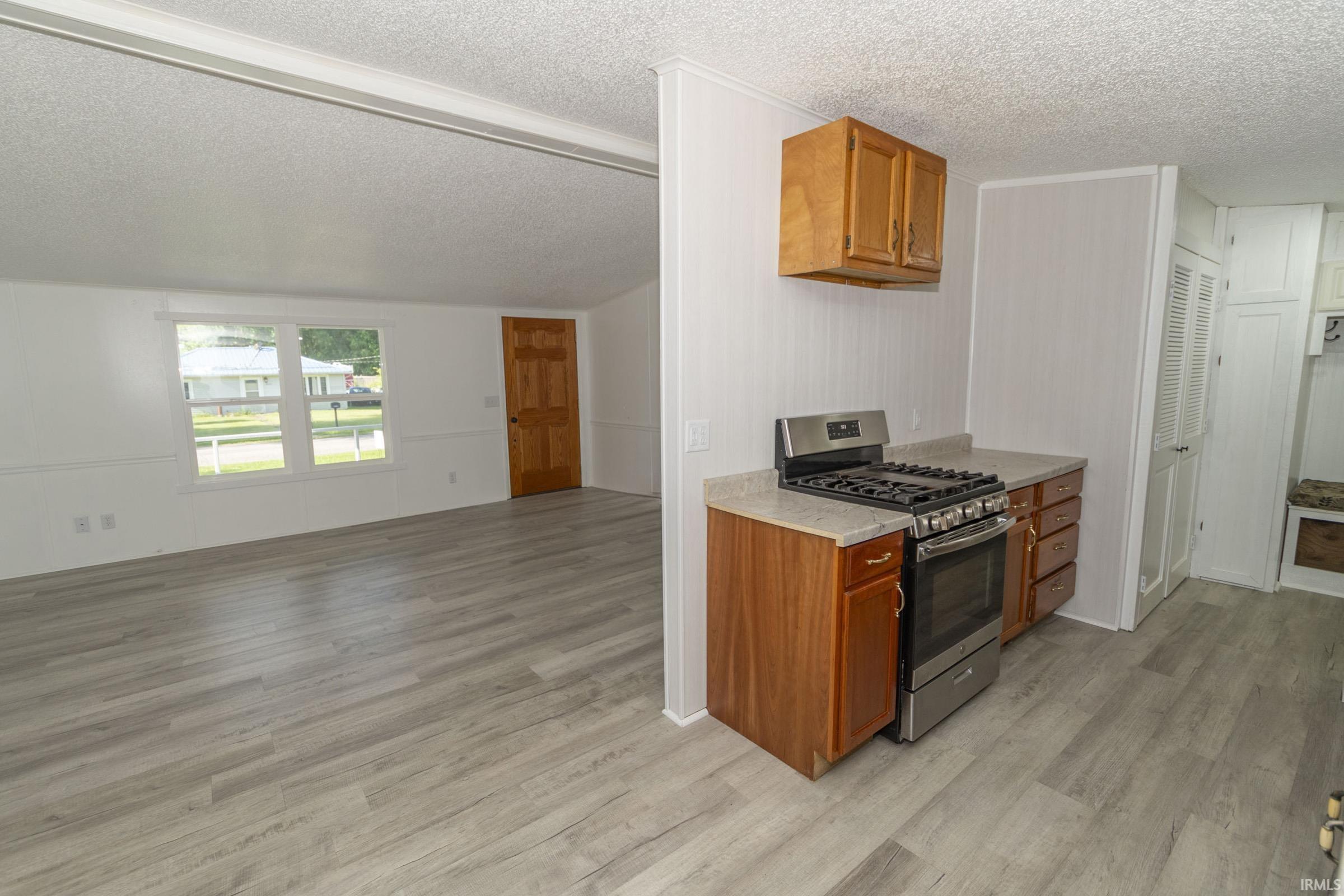 30343 Wolf Avenue Elkhart IN 46516