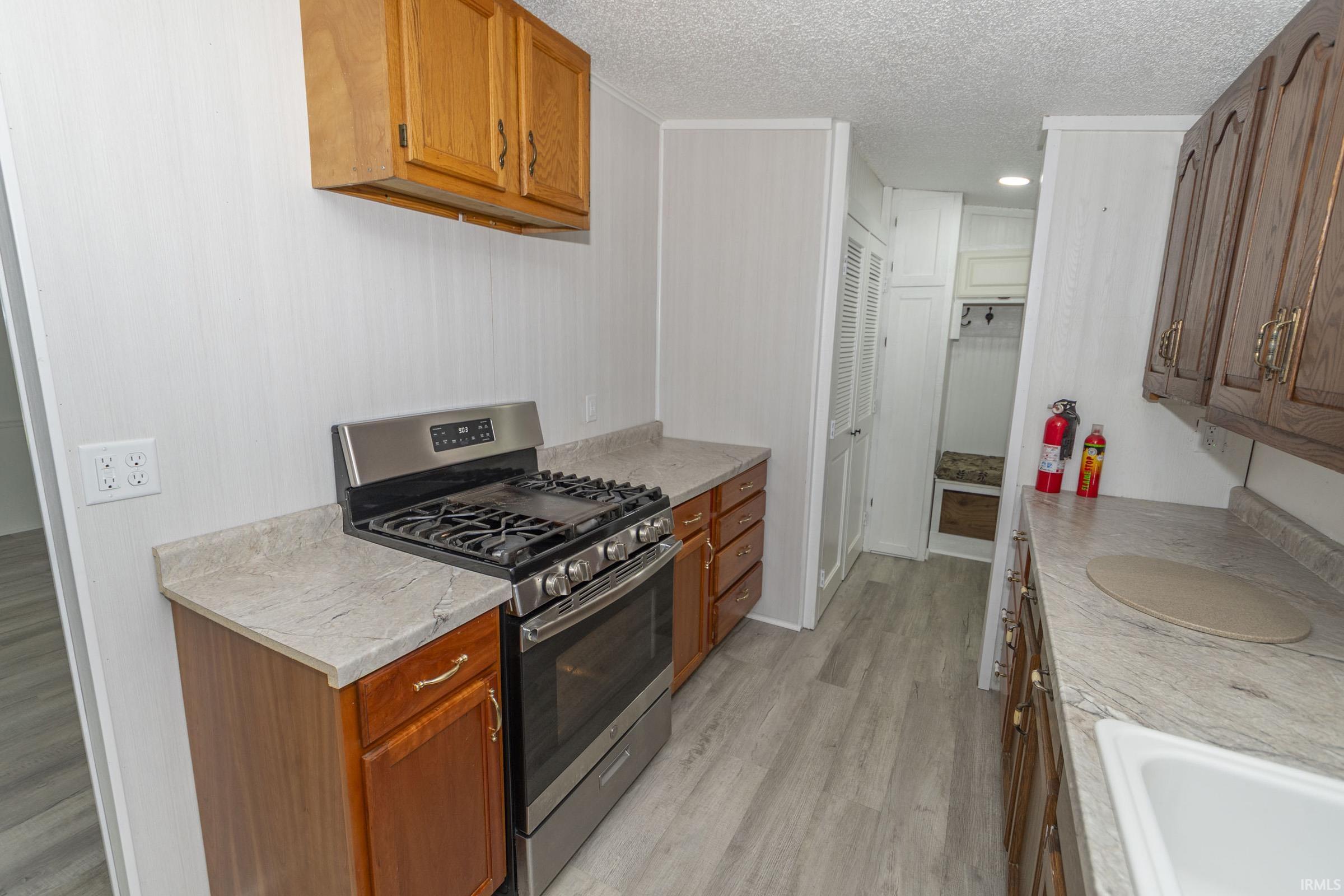 30343 Wolf Avenue Elkhart IN 46516