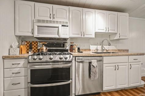 72716 County Road 133 Syracuse IN 46567