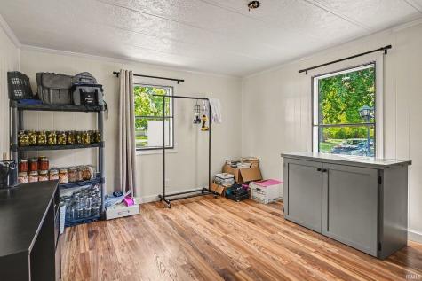 72716 County Road 133 Syracuse IN 46567