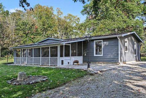 72716 County Road 133 Syracuse IN 46567