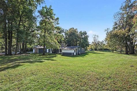 72716 County Road 133 Syracuse IN 46567