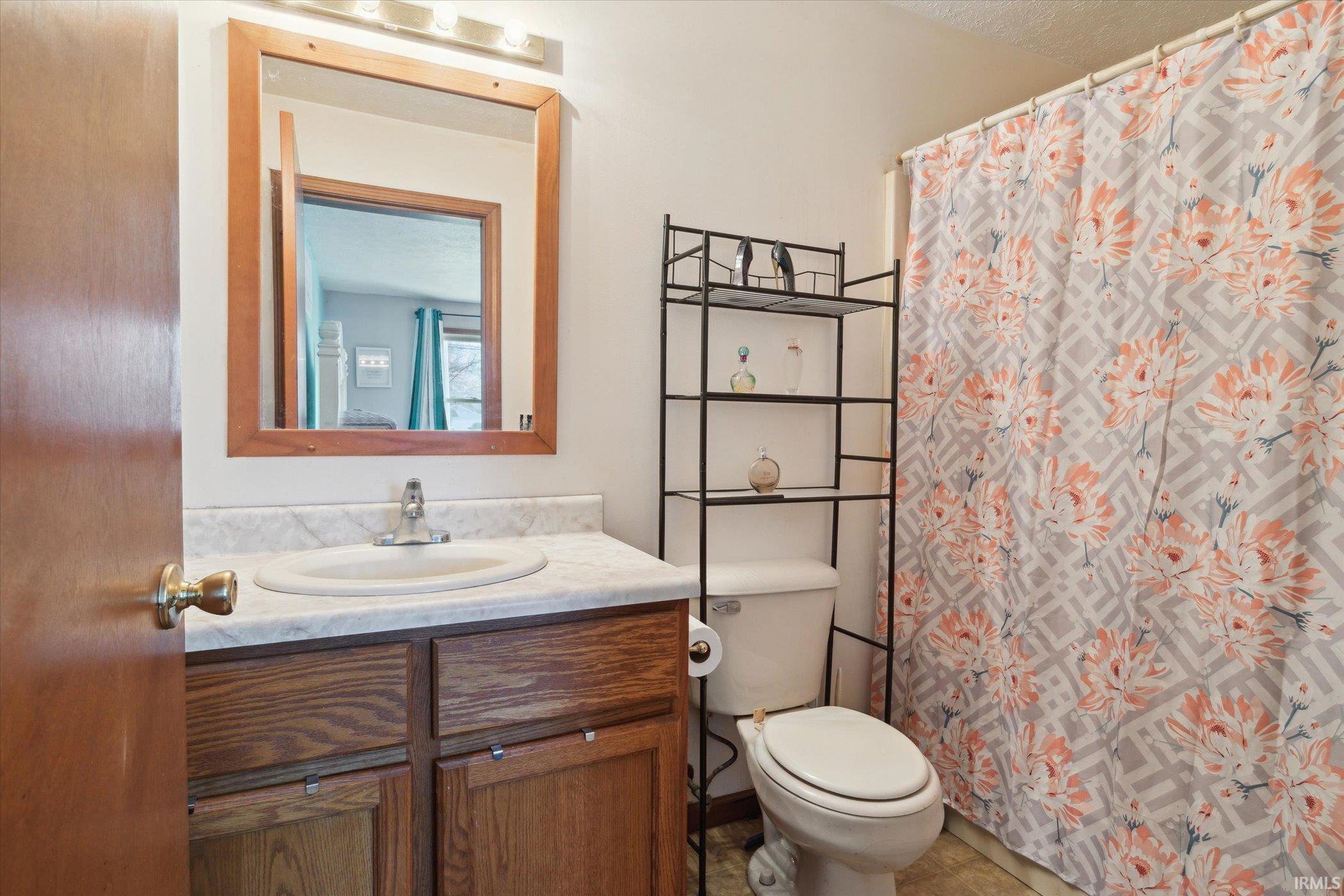 27380 Sunnyfield Drive Elkhart IN 46514