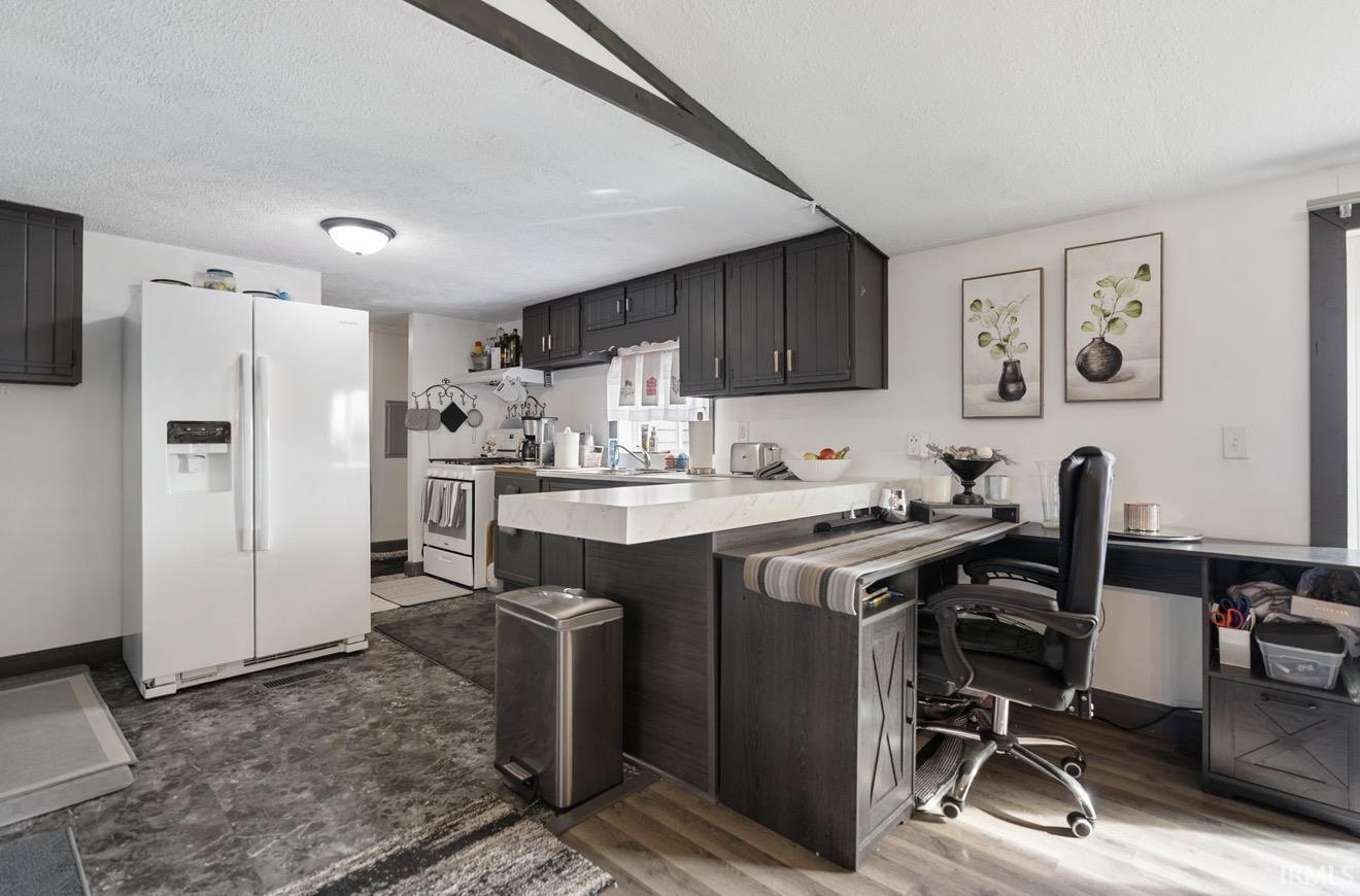 3395 W Crystal Lake Road Warsaw IN 46580